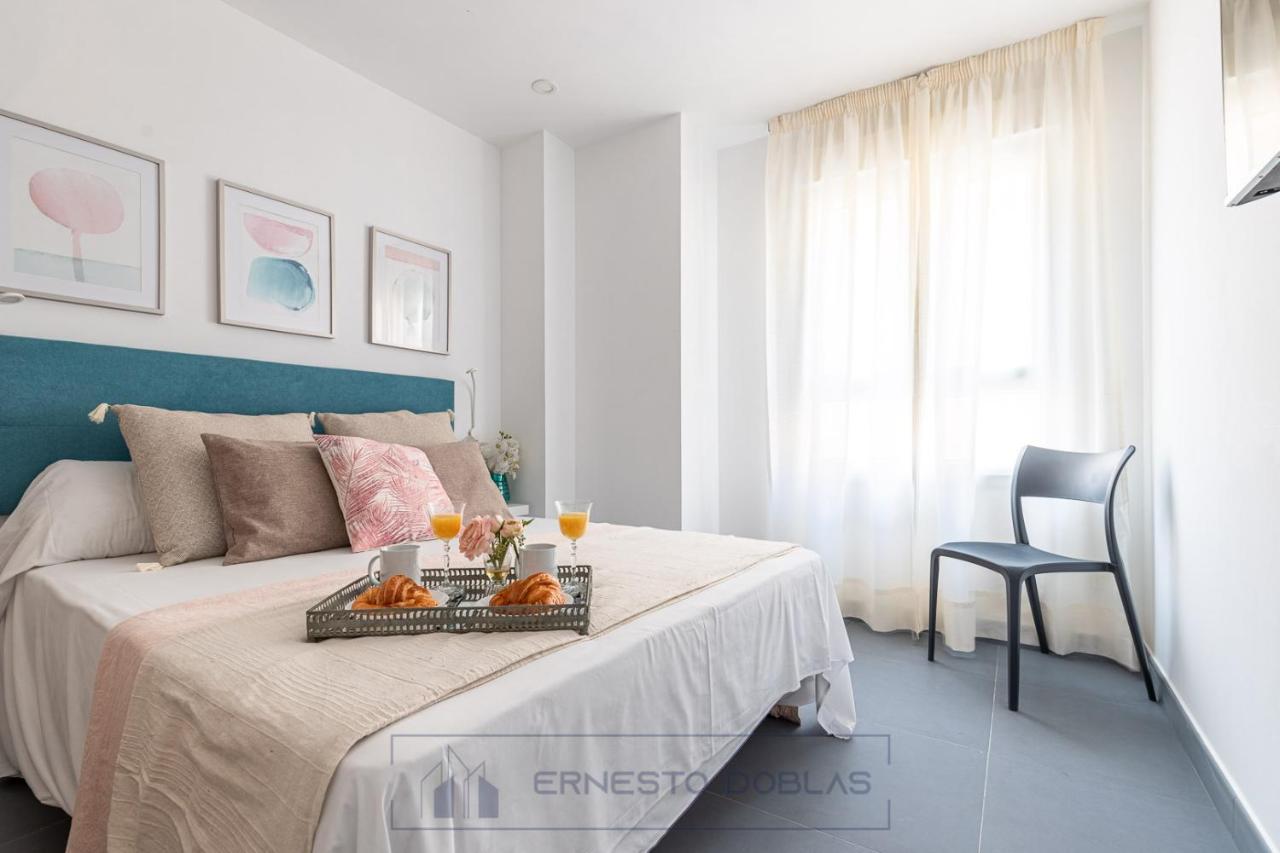 Apartament Living4Malaga Juan De Austria Zewnętrze zdjęcie