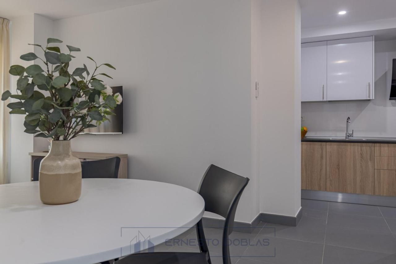 Apartament Living4Malaga Juan De Austria Zewnętrze zdjęcie