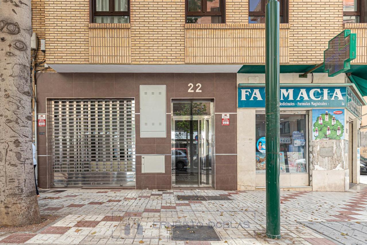 Apartament Living4Malaga Juan De Austria Zewnętrze zdjęcie