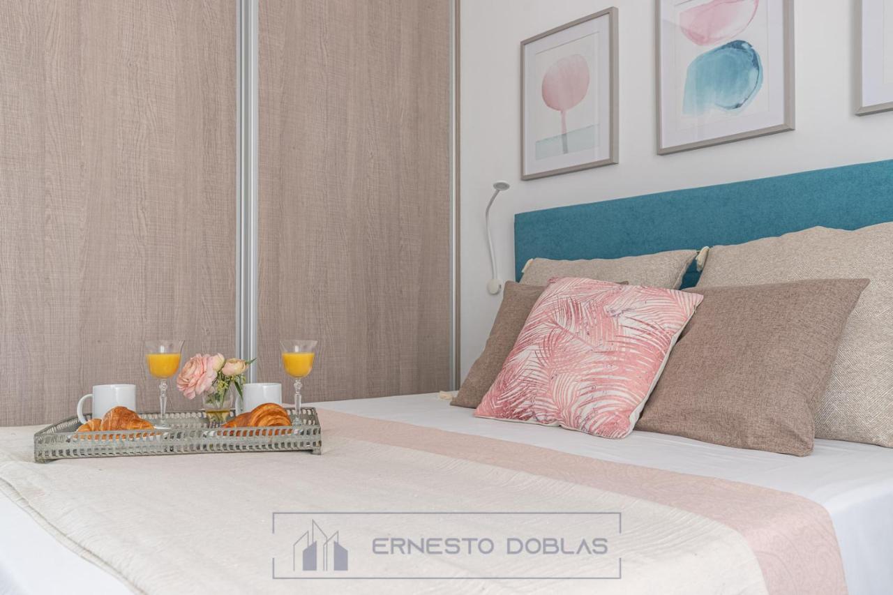Apartament Living4Malaga Juan De Austria Zewnętrze zdjęcie