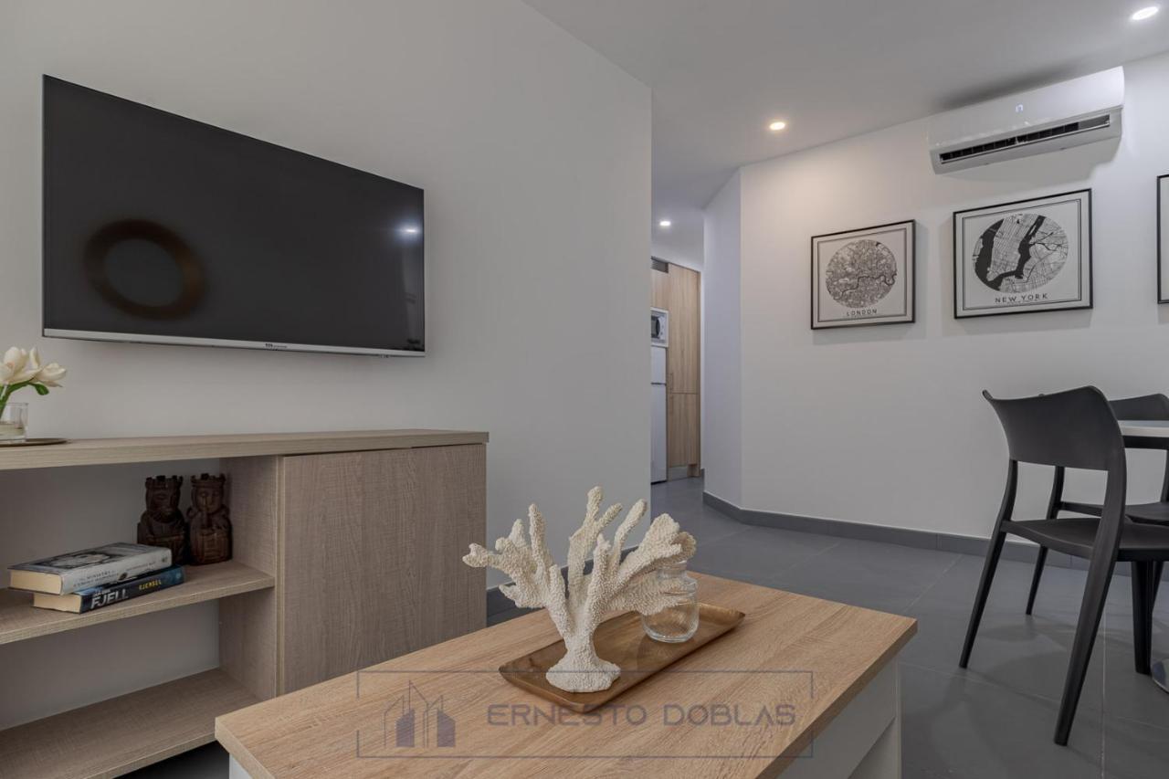 Apartament Living4Malaga Juan De Austria Zewnętrze zdjęcie